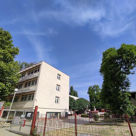 Napsugar Szallo Baja Exterior foto